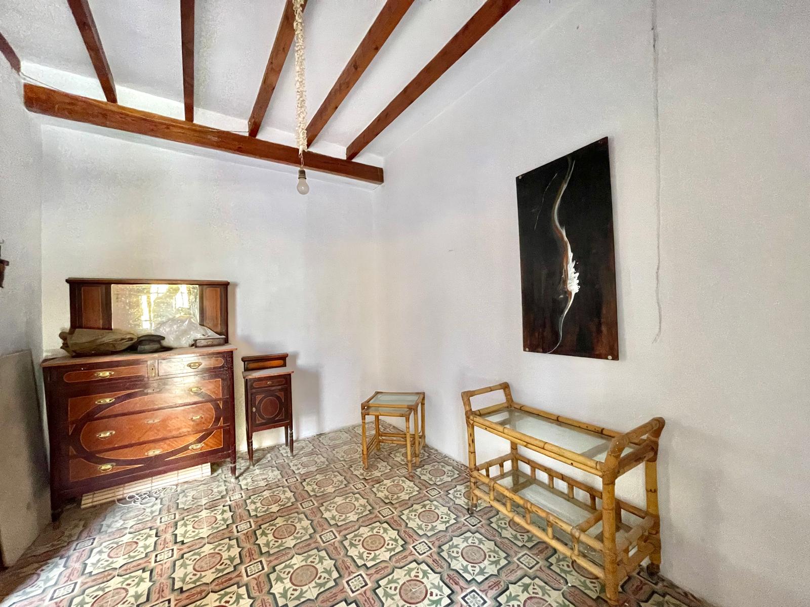 2-1LU3WOD - Authentic Village House with Building License and Approved Project for Sale in Jesús Pobre