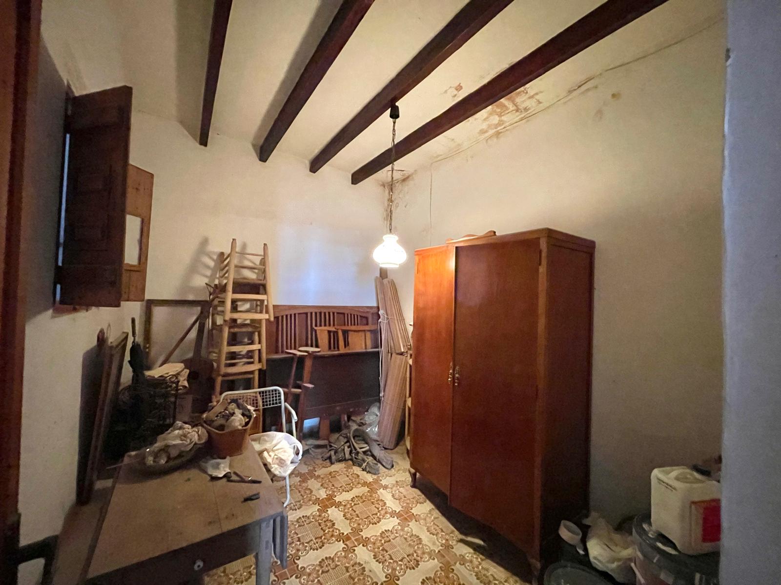 2-1LU3WOD - Authentic Village House with Building License and Approved Project for Sale in Jesús Pobre