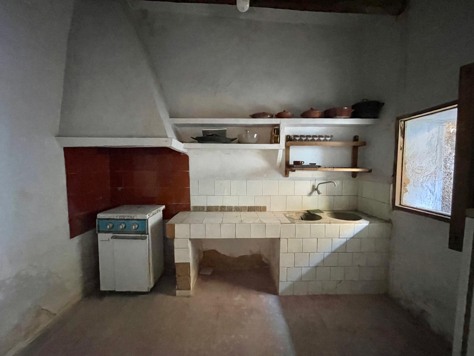 2-1LU3WOD - Authentic Village House with Building License and Approved Project for Sale in Jesús Pobre