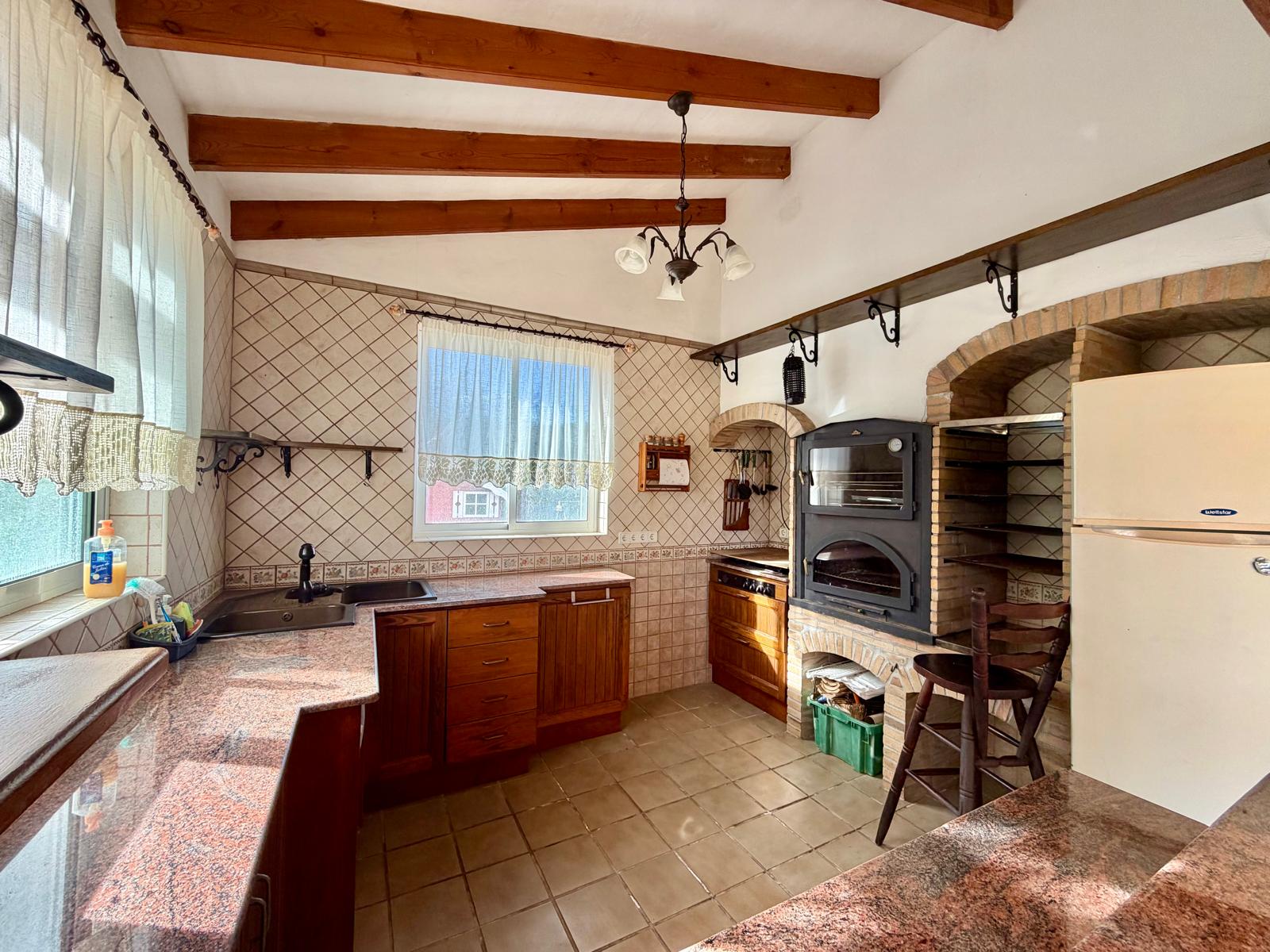 2-LQU0WV - Dream Villa for Sale, in the Heart of Nature with Guest Apartment