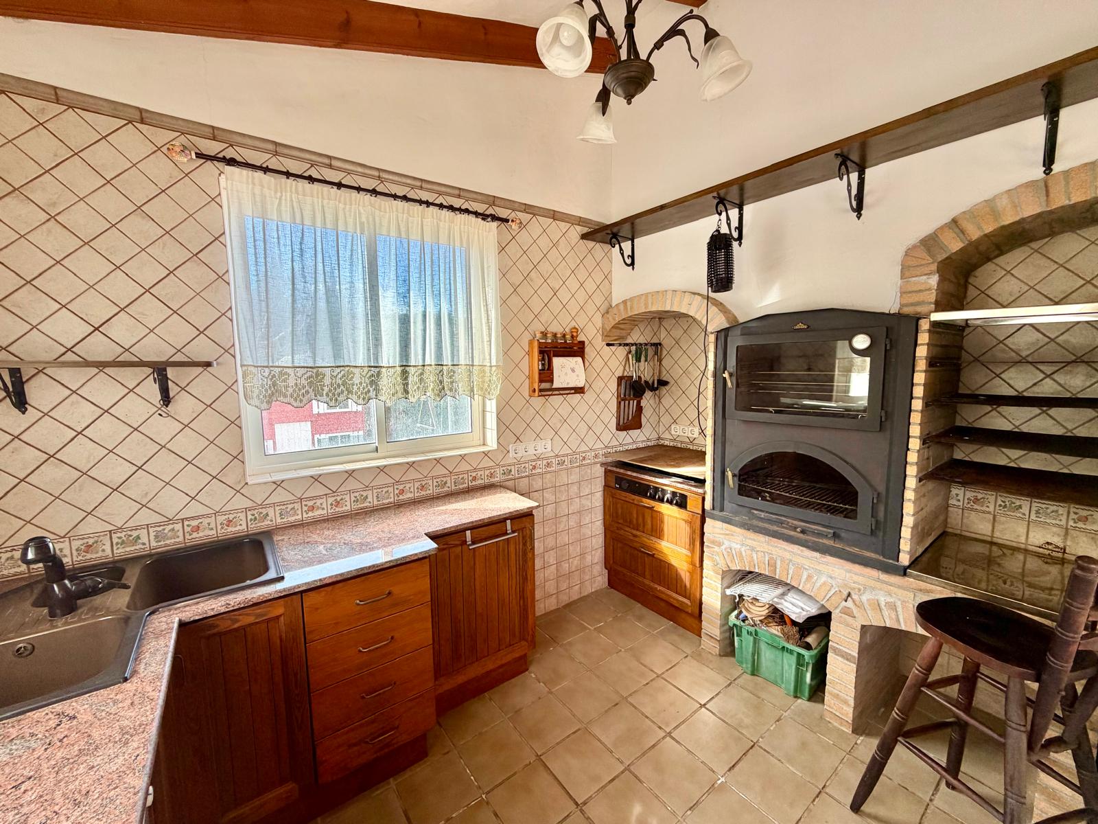 2-LQU0WV - Dream Villa for Sale, in the Heart of Nature with Guest Apartment