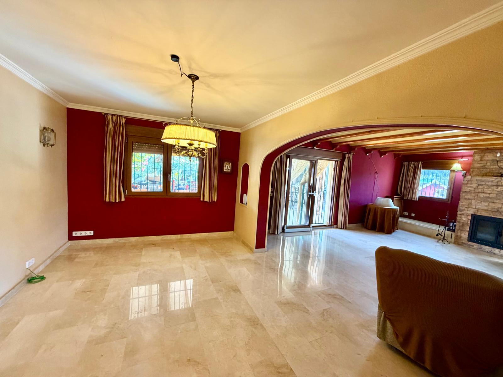 2-LQU0WV - Dream Villa for Sale, in the Heart of Nature with Guest Apartment