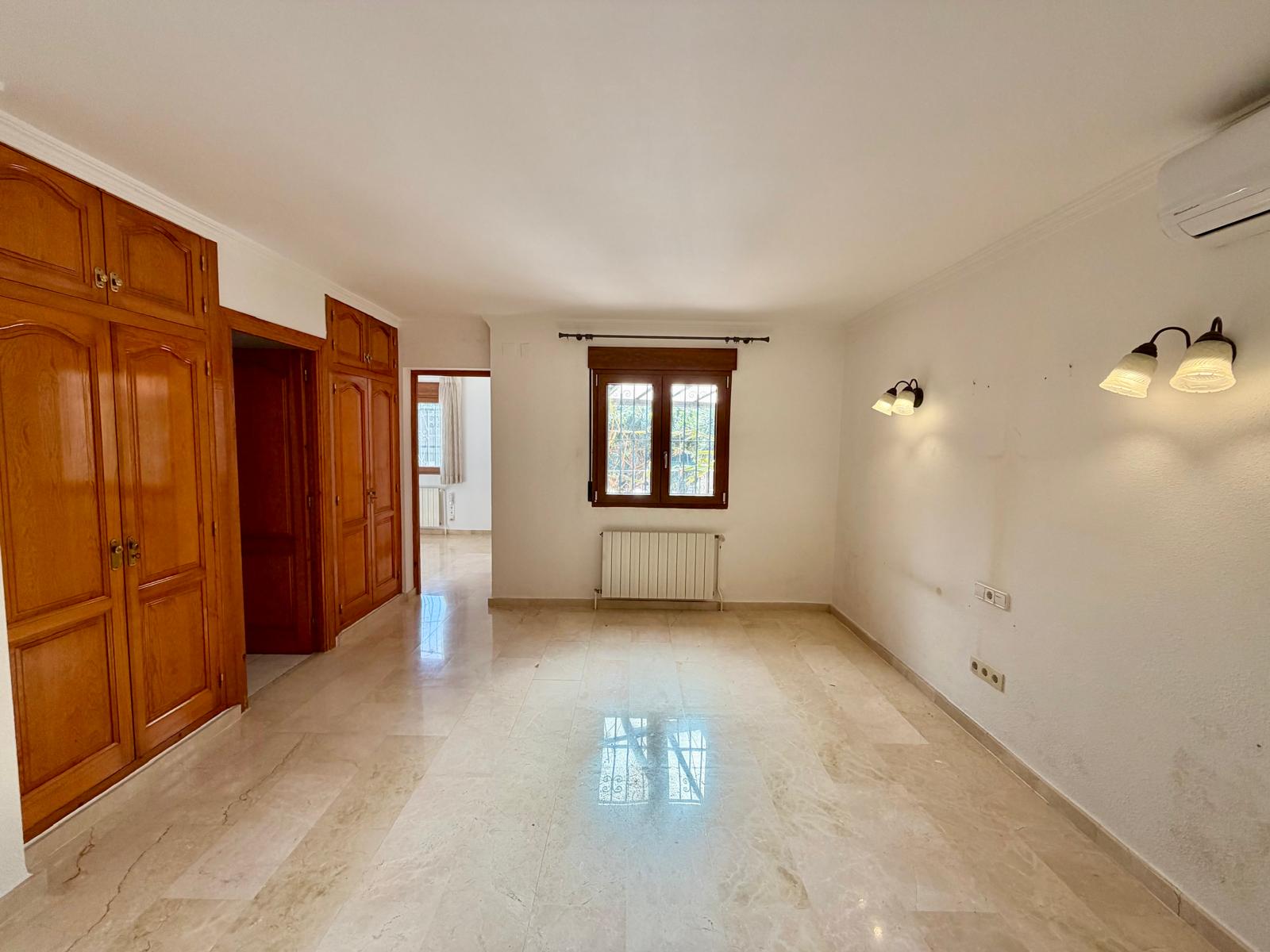 2-LQU0WV - Dream Villa for Sale, in the Heart of Nature with Guest Apartment