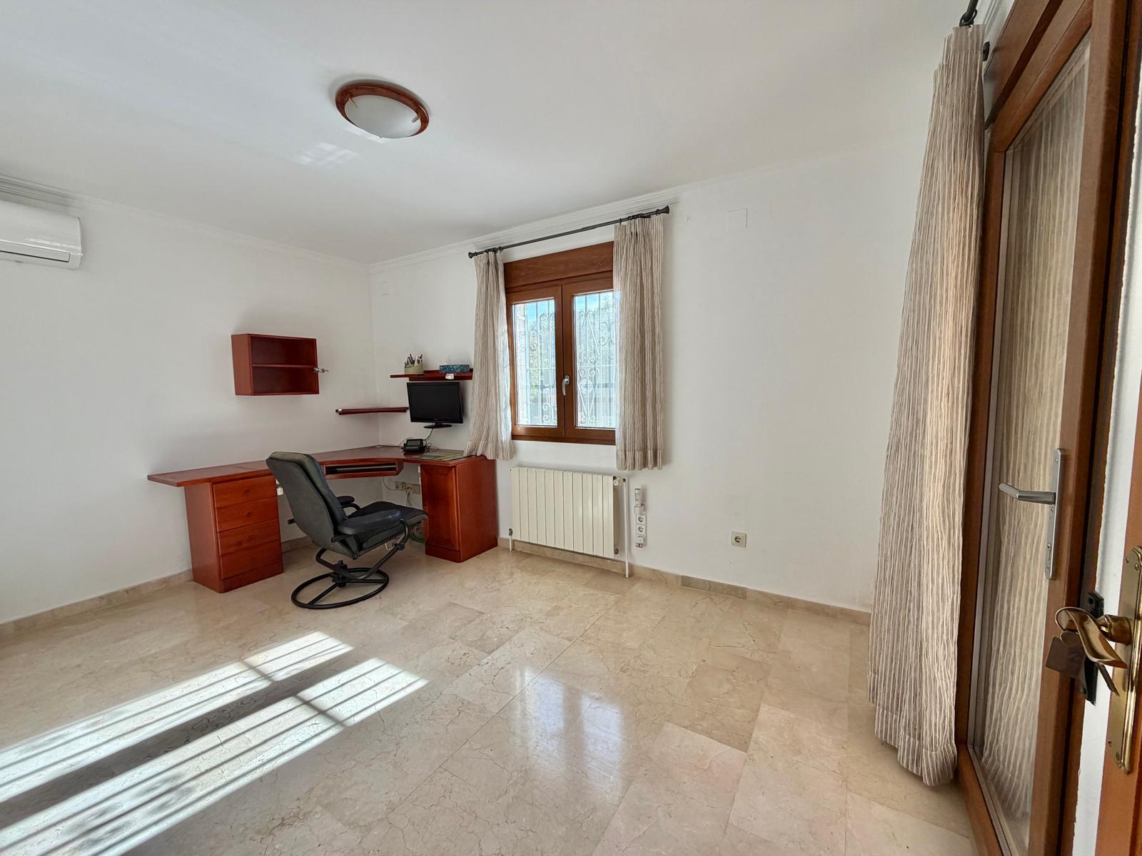 2-LQU0WV - Dream Villa for Sale, in the Heart of Nature with Guest Apartment