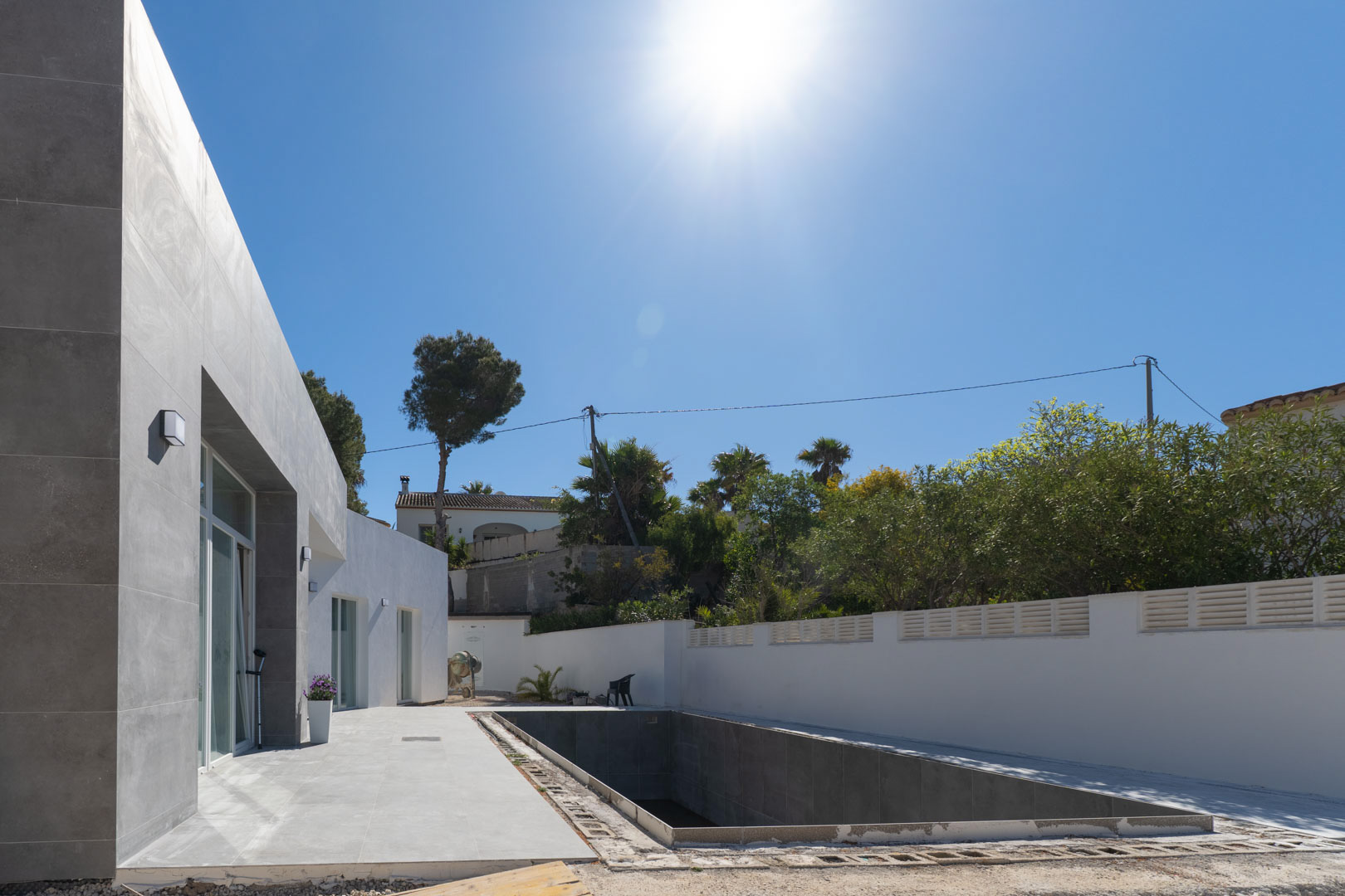 Villa moderna aún por terminar en venta en Calpe. - 3