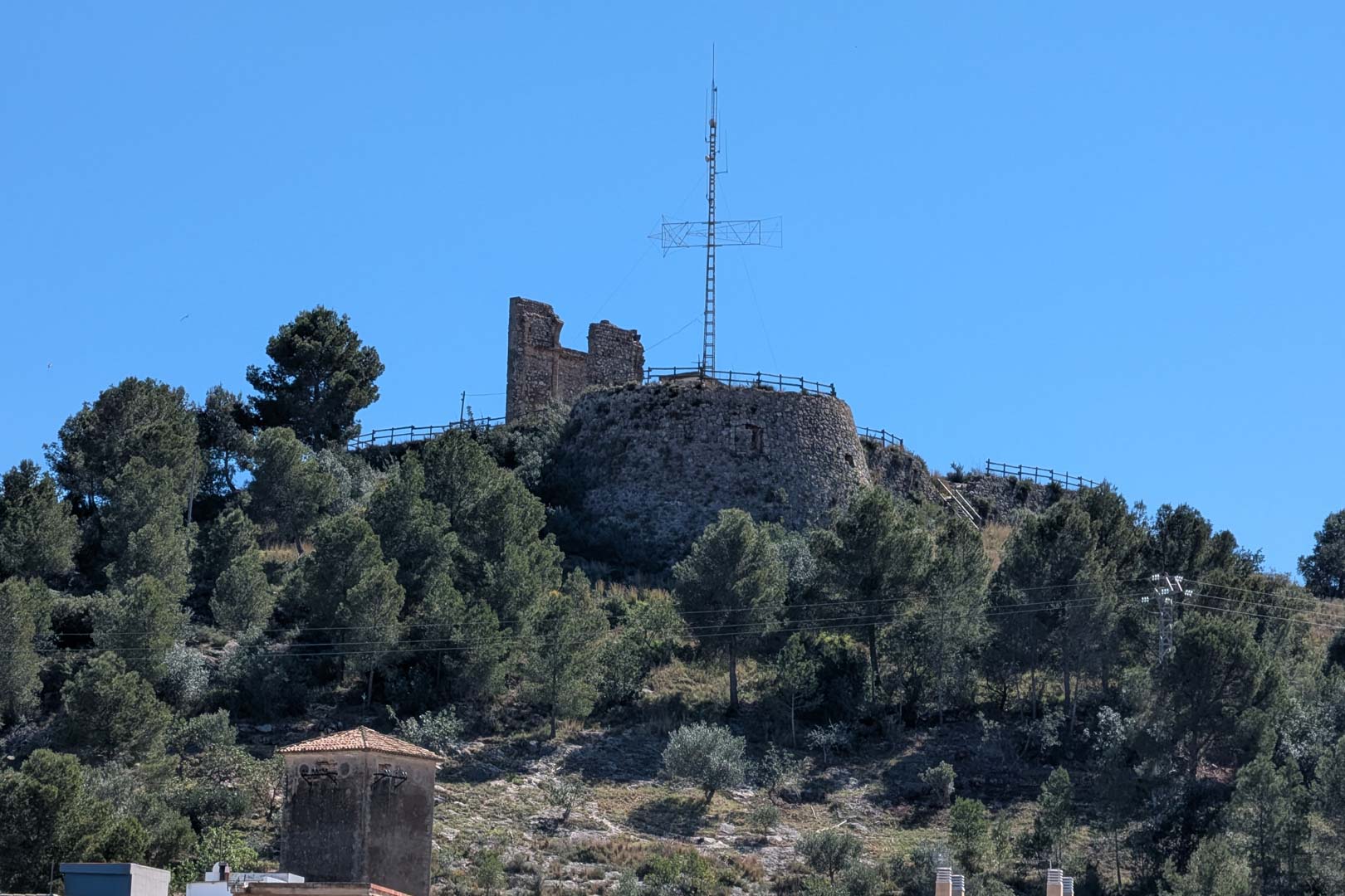 Encanto mediterráneo con terraza panorámica en el corazón de Oliva - 5