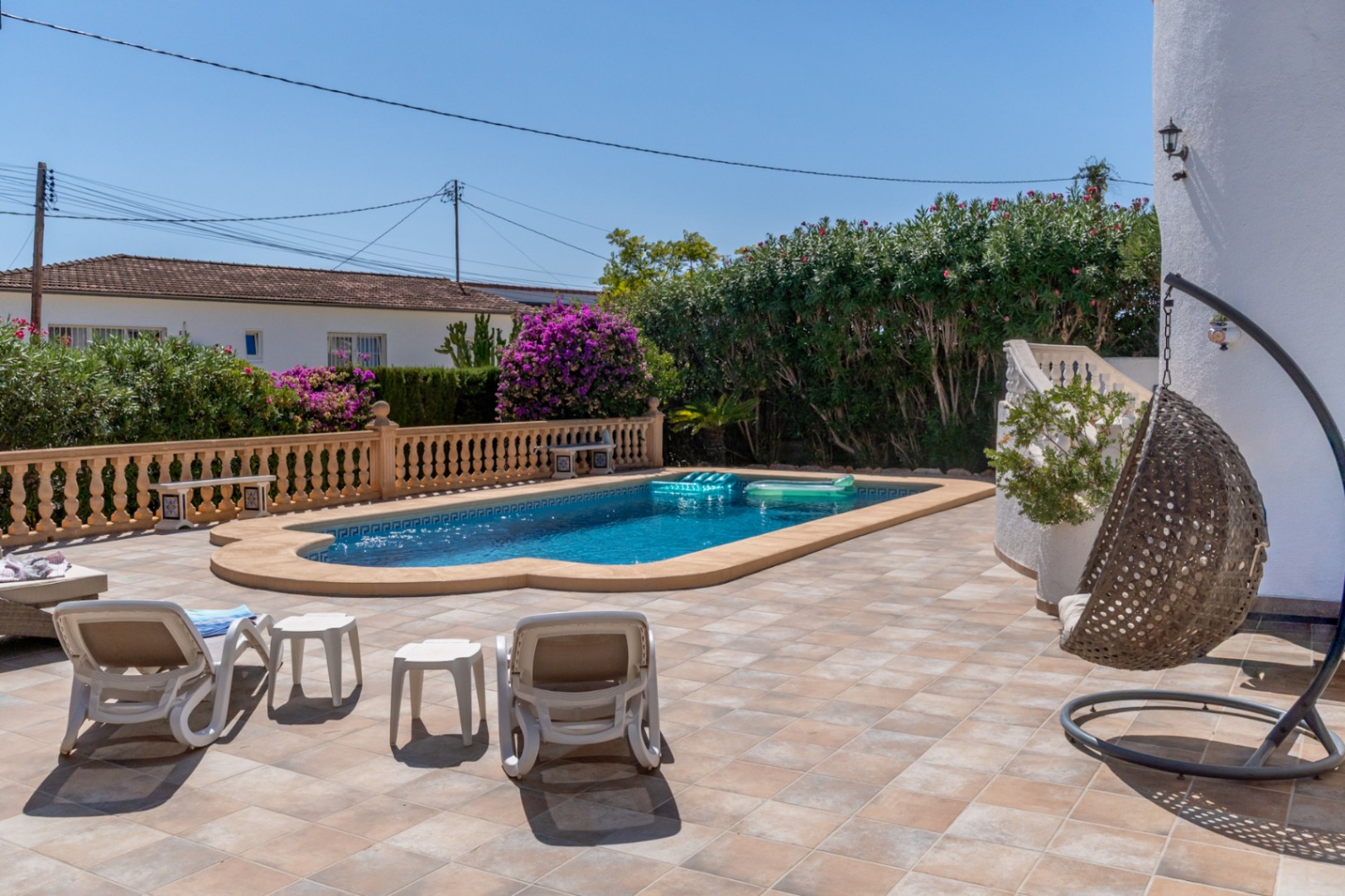 Villa en venta en Benissa sobre parcela plana a pocos metros de la playa La Fustera - 5