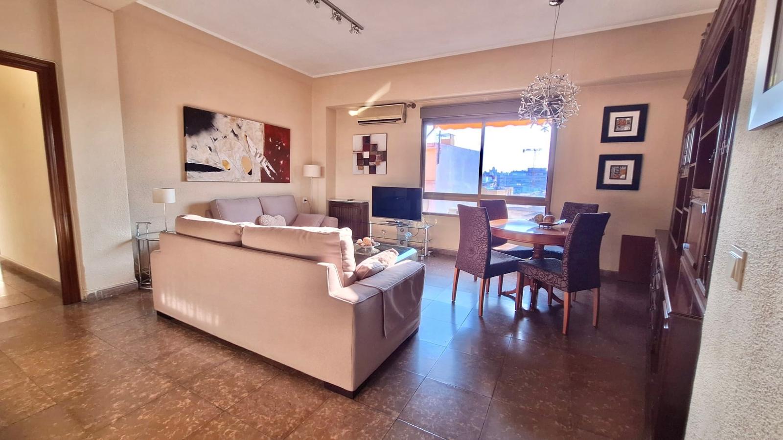 Piso de 4 dormitorios en venta en Valencia frente al mercado central - 5