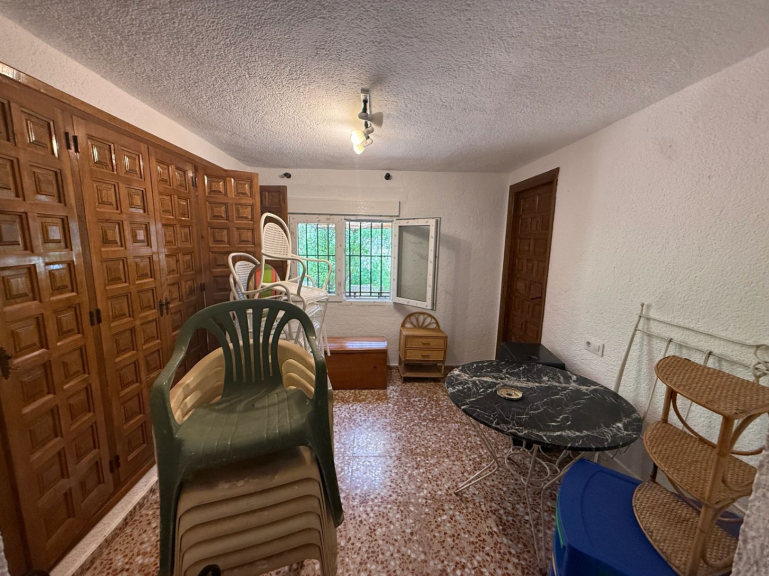 2-4B8K79 - Traditional villa for sale in Javea just a few meters from Arenal beach.