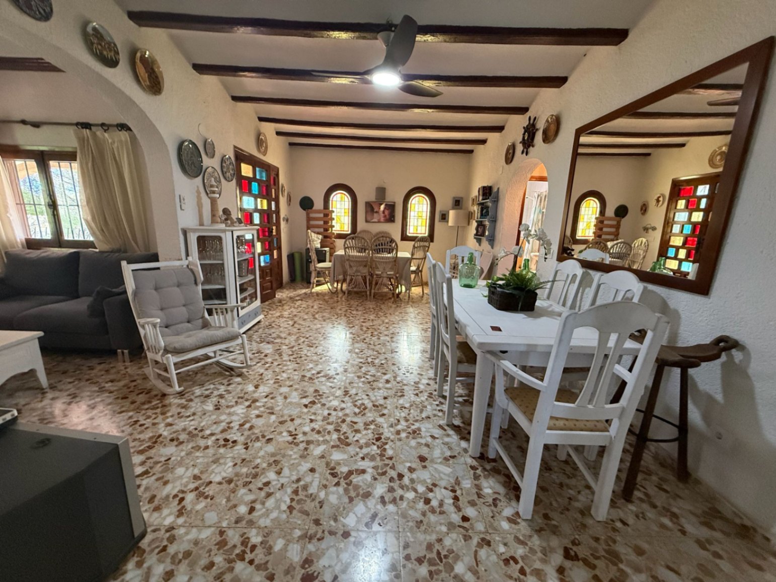 2-4B8K79 - Traditional villa for sale in Javea just a few meters from Arenal beach.