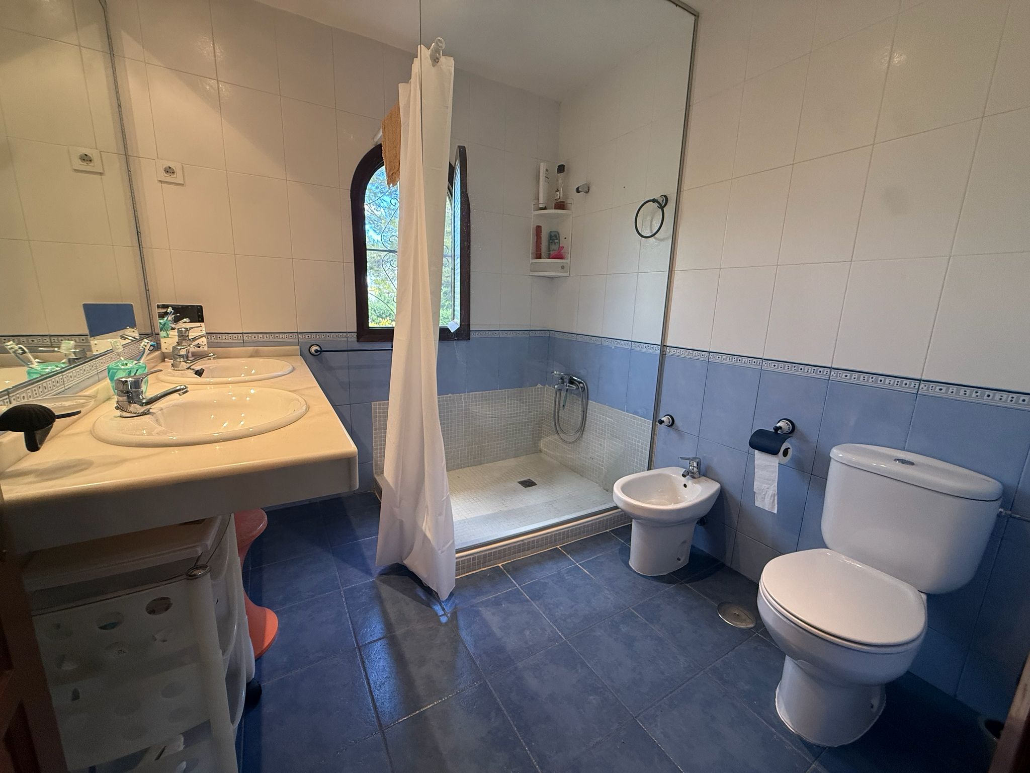 2-4B8K79 - Traditional villa for sale in Javea just a few meters from Arenal beach.