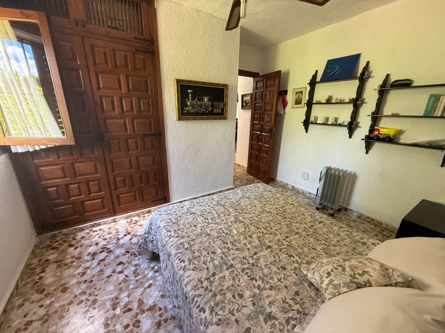 2-4B8K79 - Traditional villa for sale in Javea just a few meters from Arenal beach.