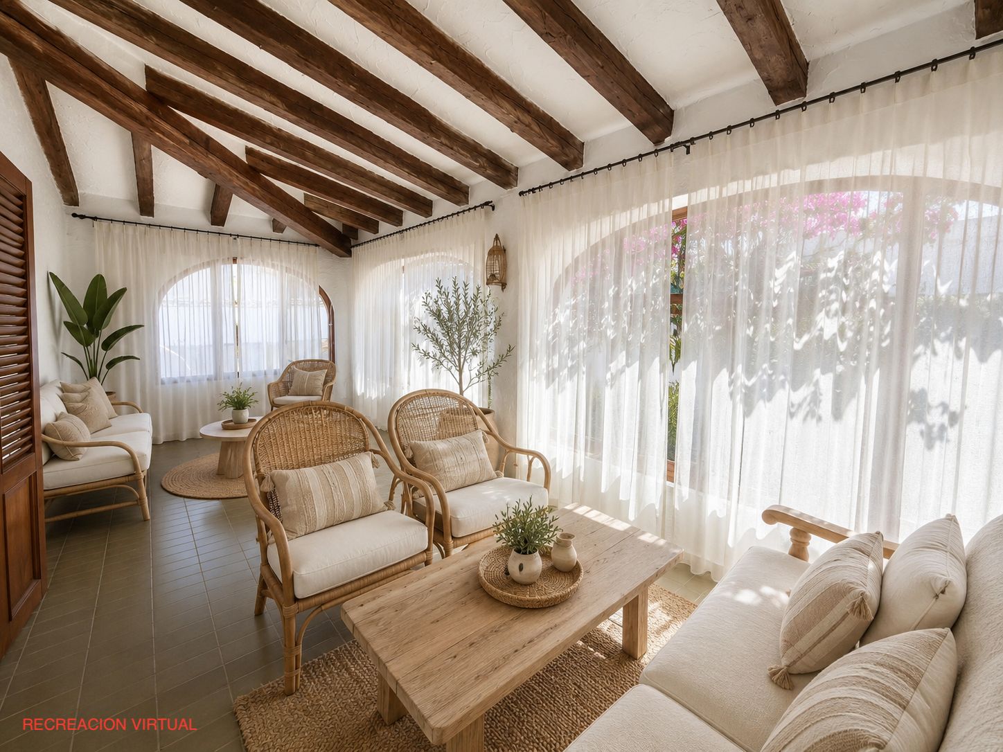 2-1ADI3P4 - Charming traditional-style chalet for sale on the beachfront in Denia.