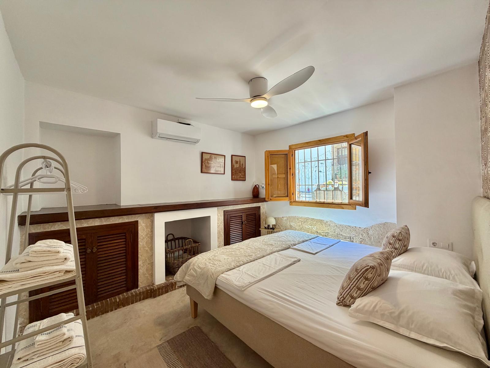 2-1YSL4C8 - Exklusives, vollständig renoviertes Dorfhaus zum Verkauf in Javea