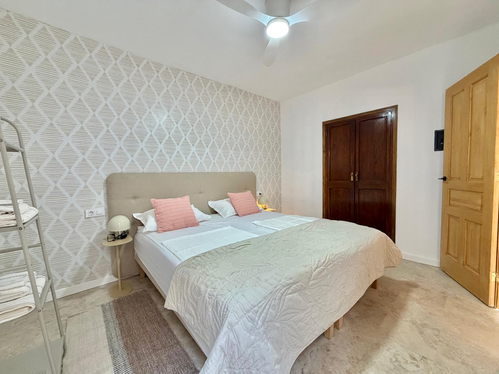 2-1YSL4C8 - Exklusives, vollständig renoviertes Dorfhaus zum Verkauf in Javea