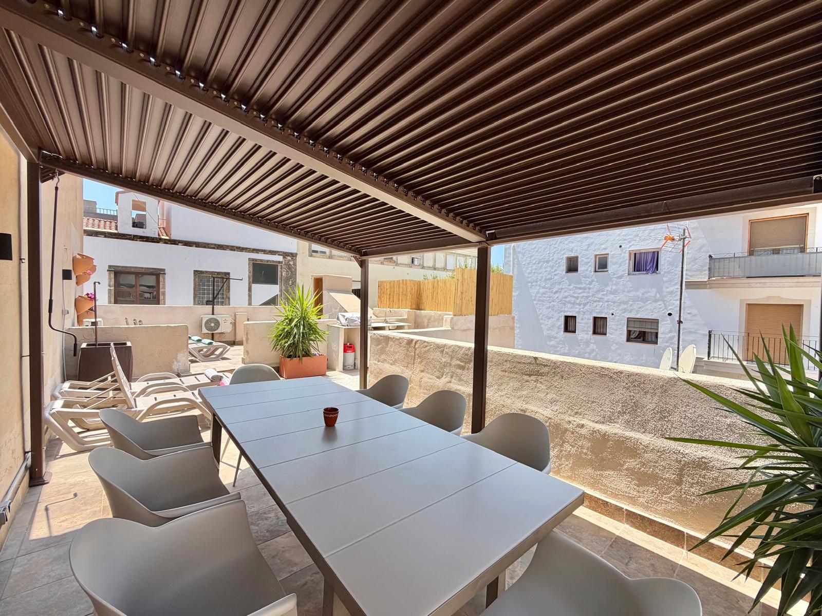 2-1YSL4C8 - Exklusives, vollständig renoviertes Dorfhaus zum Verkauf in Javea