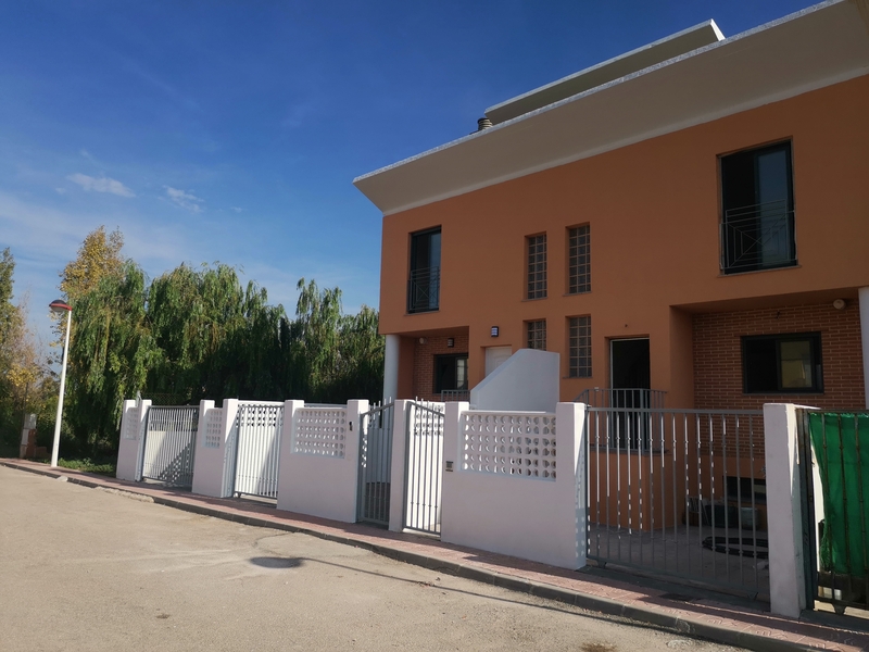 Casa a schiera con 3 camere da letto in vendita a Els Poblets