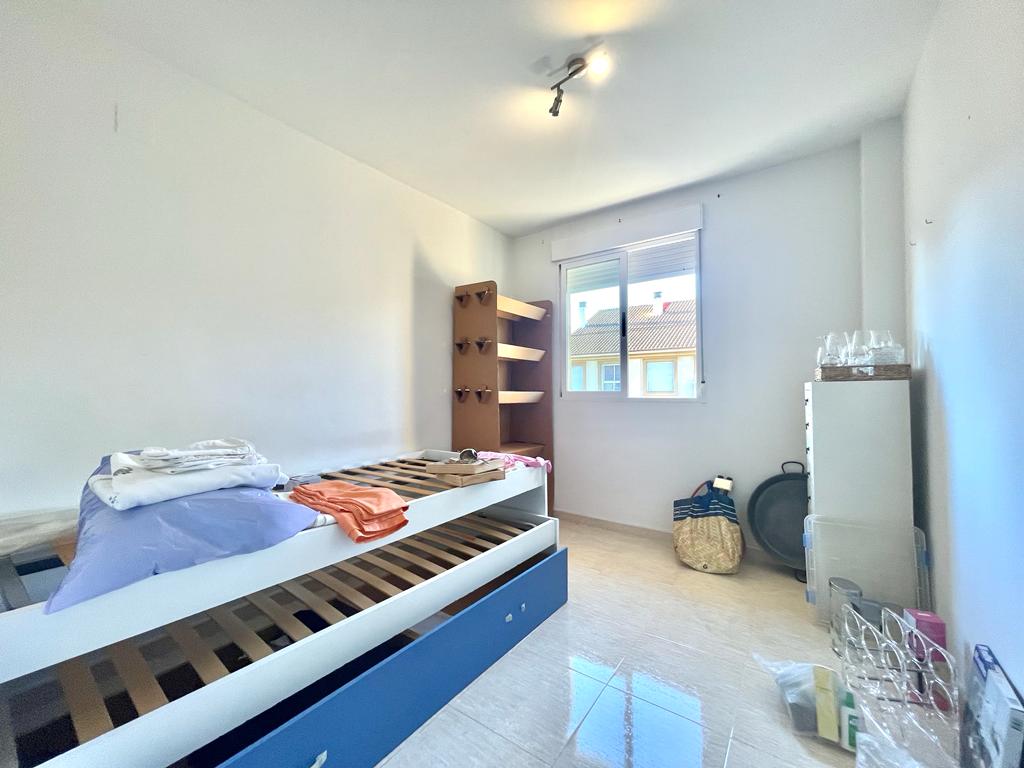 Wohnung mit 4 Schlafzimmern und 4 Bädern zum Verkauf in Javes