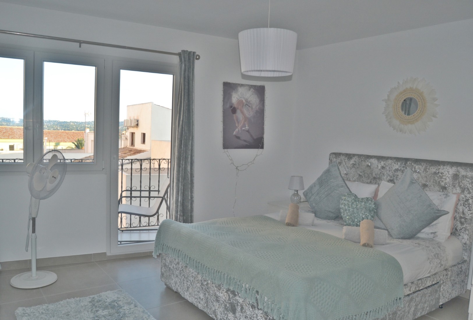 Volledig gerenoveerd appartement te koop in Javea