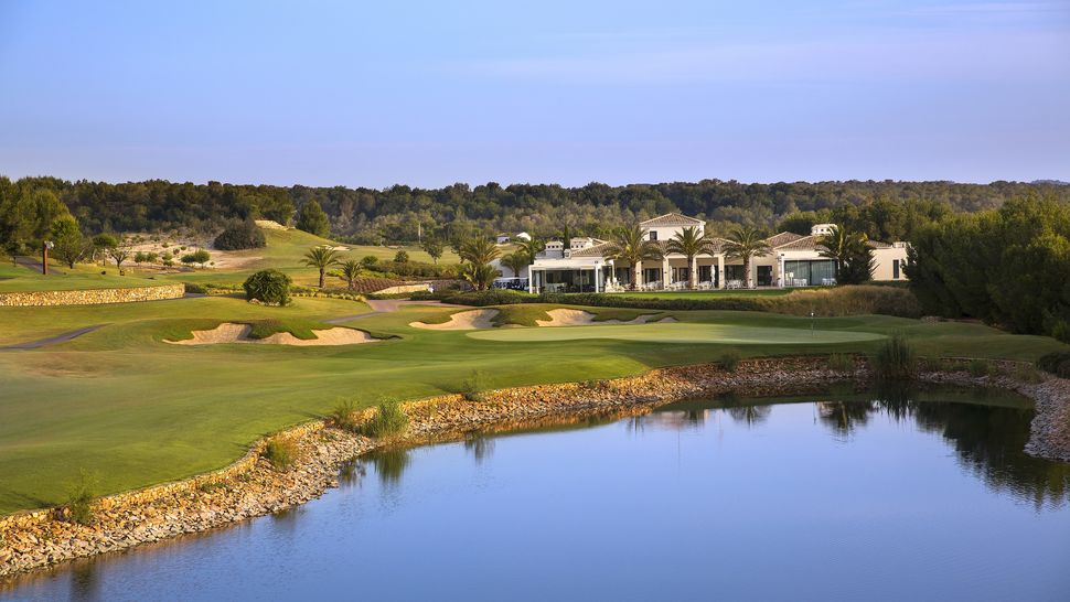 Luxuswohnungen zum Verkauf im Las Colinas Golf & Country Club