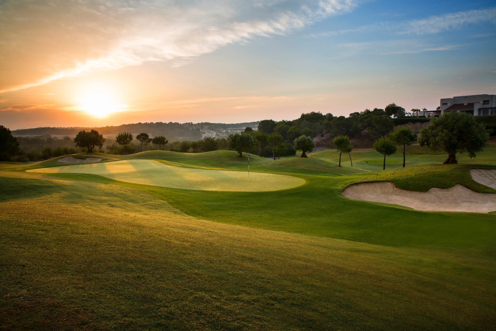 Villa de lujo en venta en Las Colinas Golf & Country Club