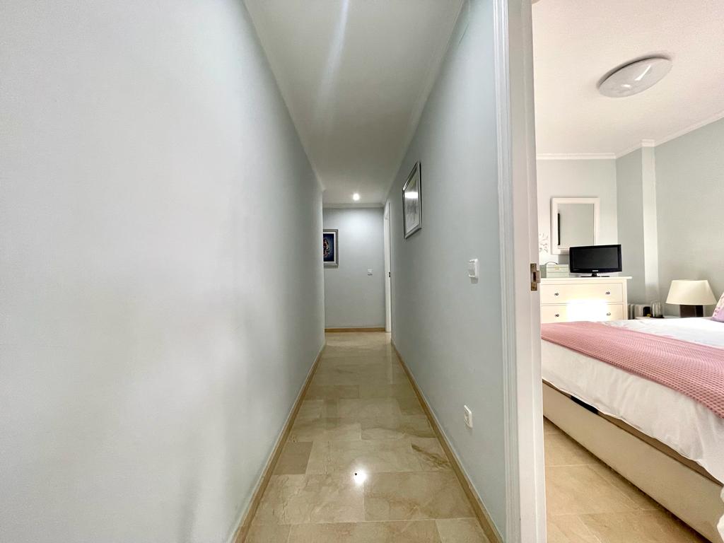 Penthouse for sale in the port of Javea with parking space