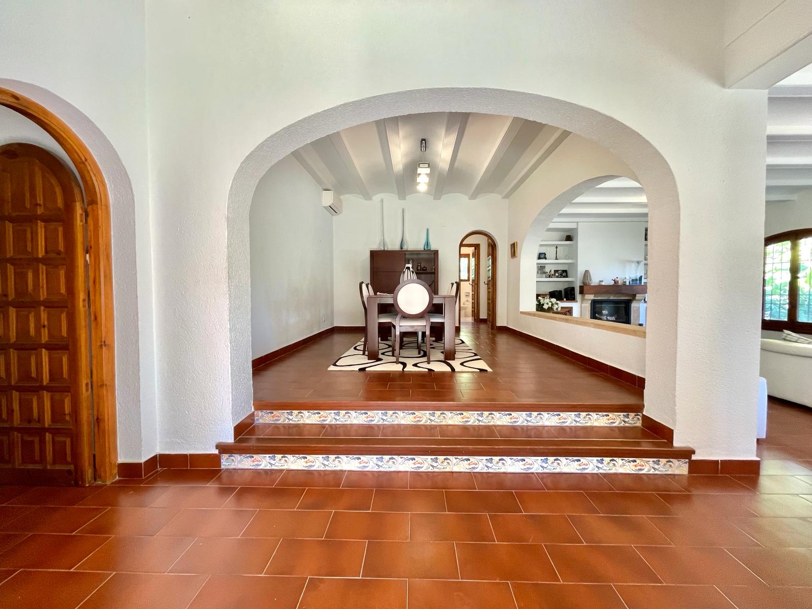 Sonnige Villa zum Verkauf in Tosalet de Javea