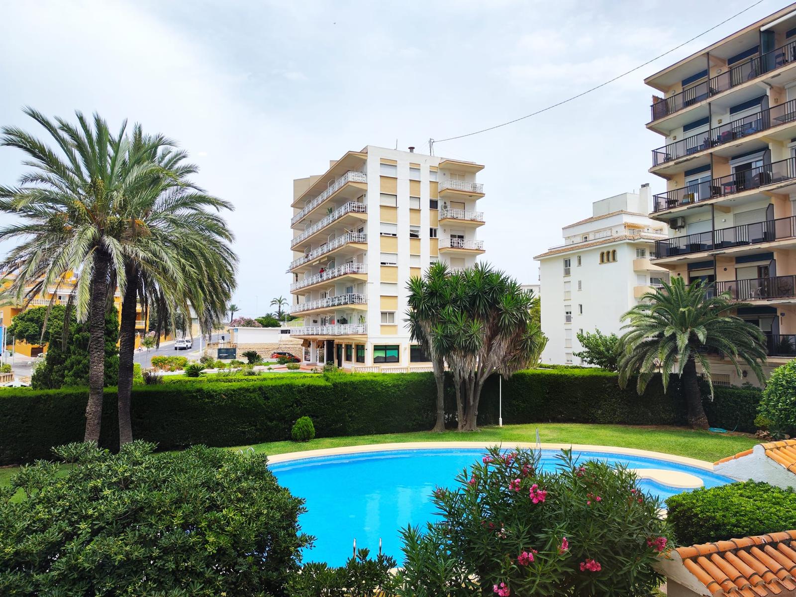 2-bedroom apartment for sale on the beach of the sandy beach of Javea