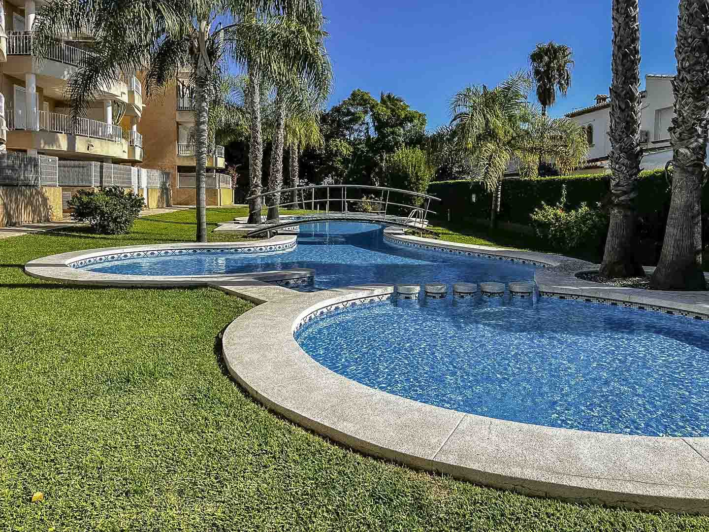 Apartment for sale in Jávea in the first Montañar
