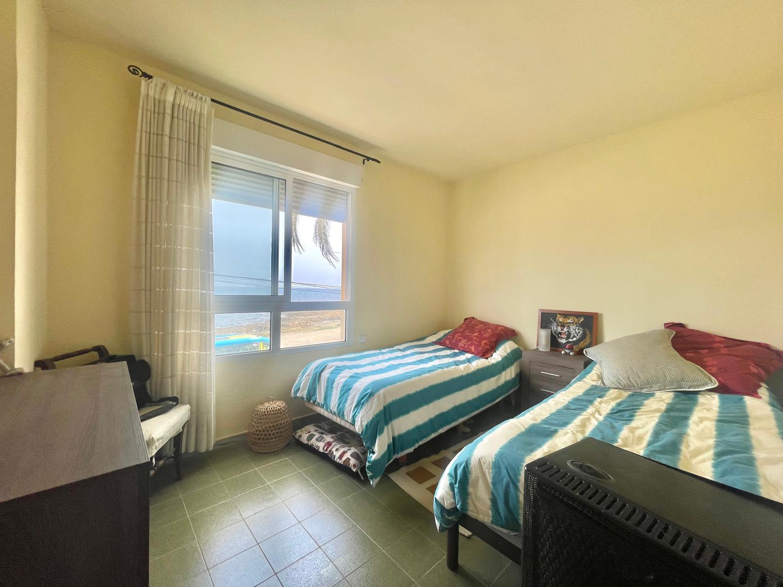 Piso de 3 dormitorios con vistas al mar en venta en Javea