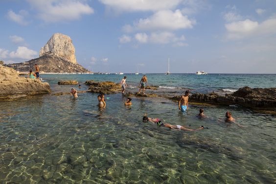 Piso en venta en Calpe con vistas al mar en la Playa La Fossa