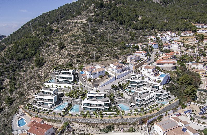 Luxury new construction villa in Calpe overlooking the sea