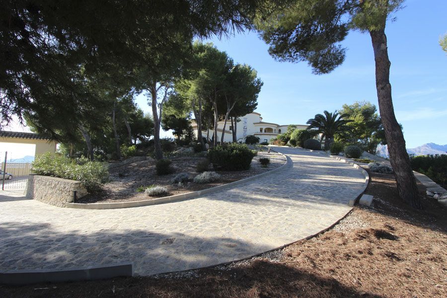 Luxe villa te koop met uitzicht op zee in Calpe - Costa Blanca