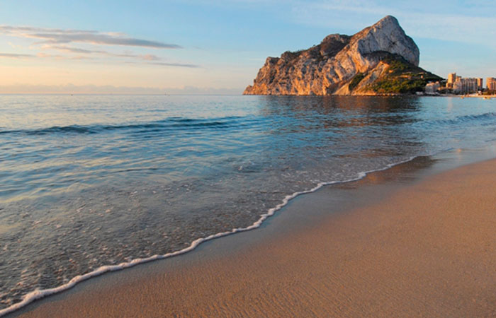 Piso en venta en Calpe con vistas al mar en playa La Fossa