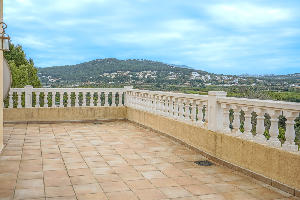 Belle villa avec vue panoramique à vendre à Jávea