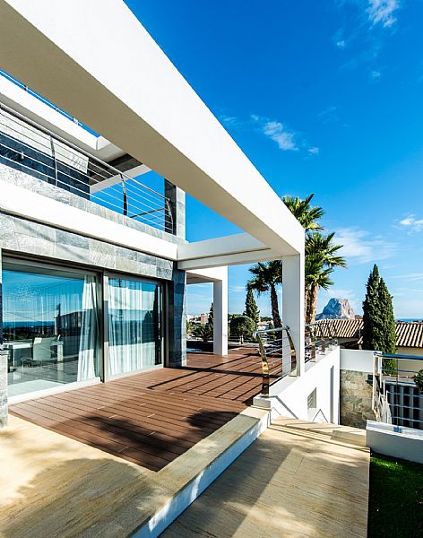 Luxe villa te koop in Calpe met uitzicht op zee