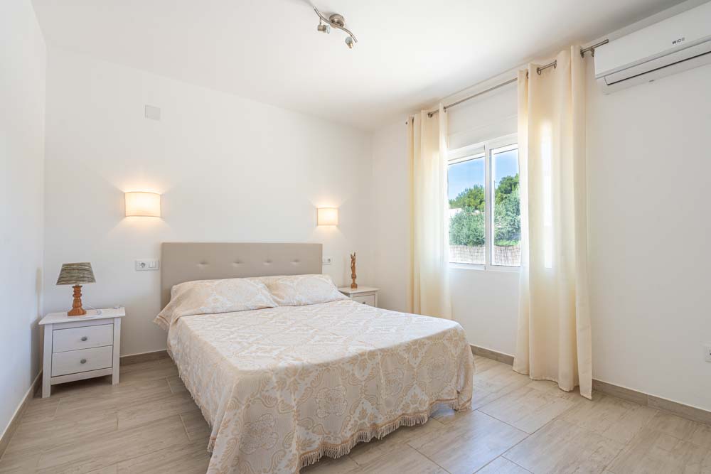 Villa met apart gastenverblijf te koop in Javea